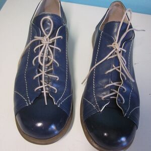 Julie Dee Blue Leather Cap Toe Lace Ups Size 8